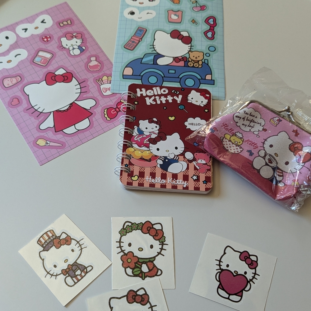Hello Kitty bundle